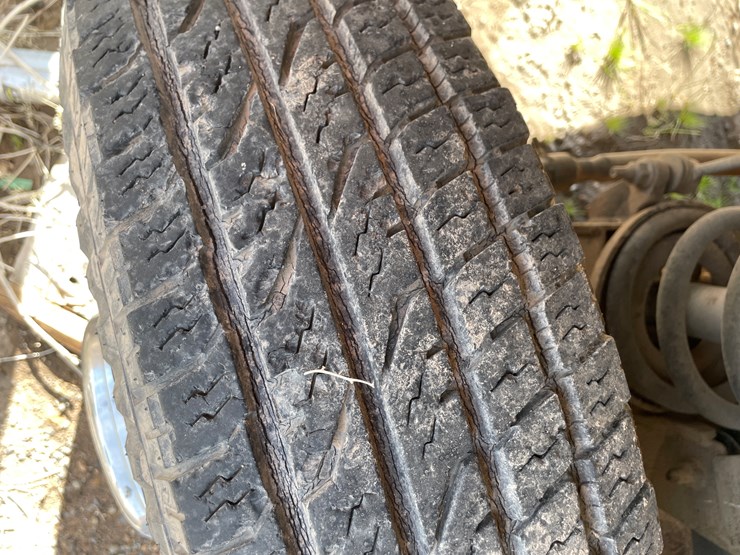 2006-dodge-3500-image-17