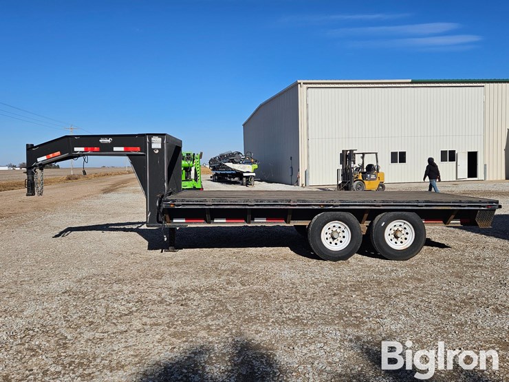 2008-neal-t/a-16'-gooseneck-flatbed-trailer-image-8