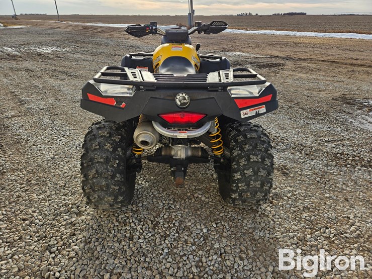 2011-can-am-outlander-800-r-image-6