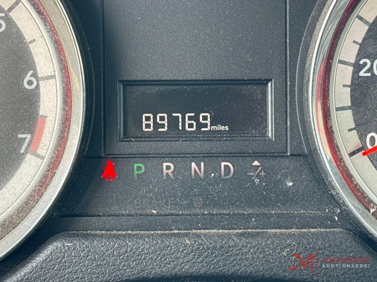 2014-dodge-grand-caravan-image-26