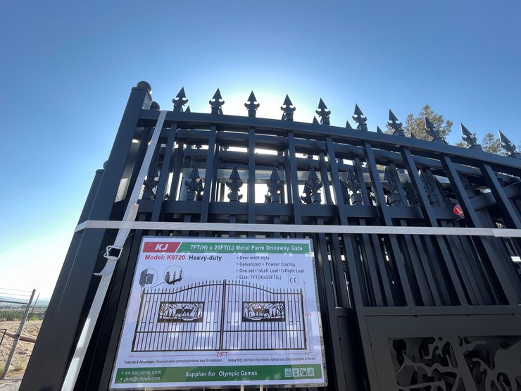 #3858-•-deer-motif-style-driveway-gates-image-3