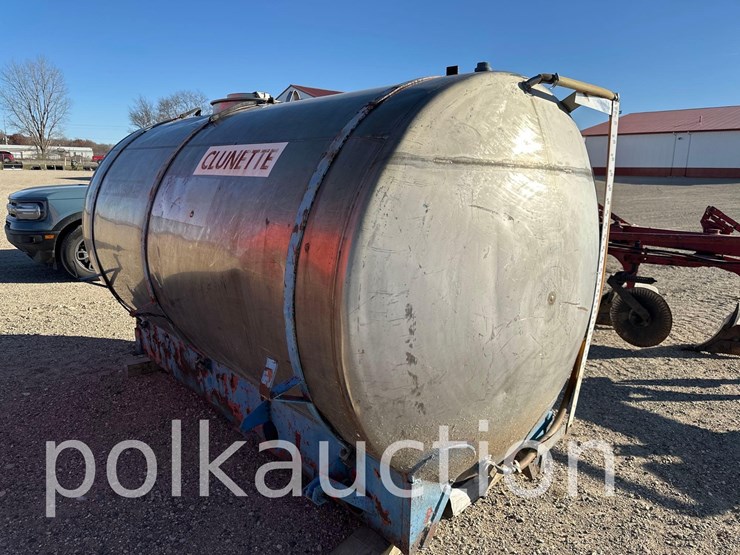 2676---1250-gal.-stainless-steel-tank-image-4