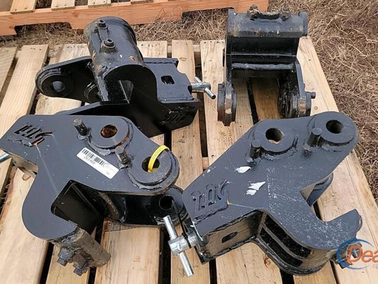 (4)-excavator-quick-connects-image-1