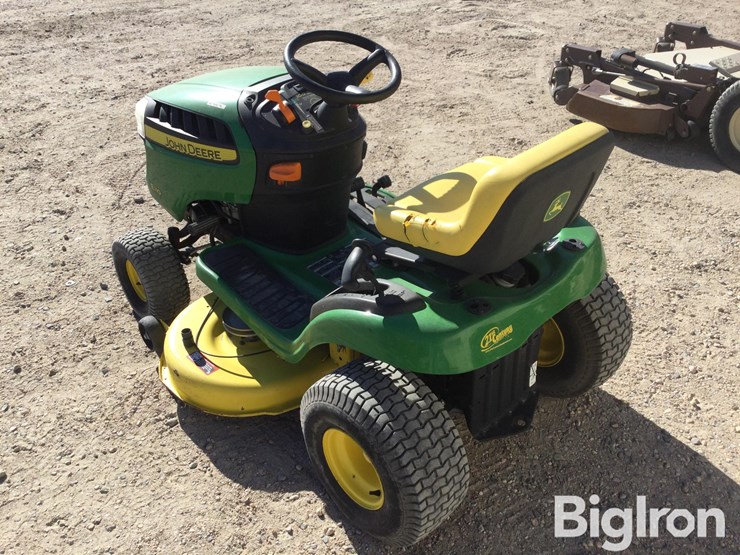 2018-john-deere-e110-image-5