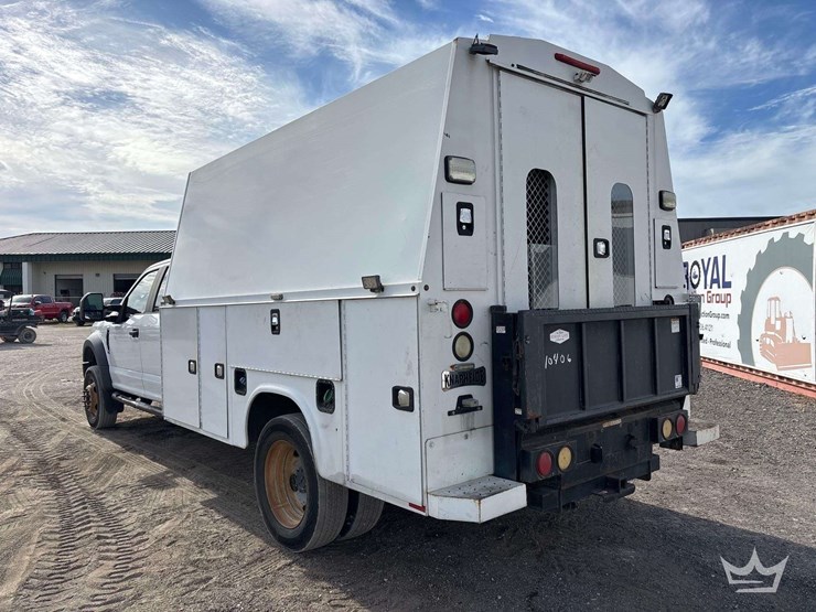 2017-ford-f550-image-4