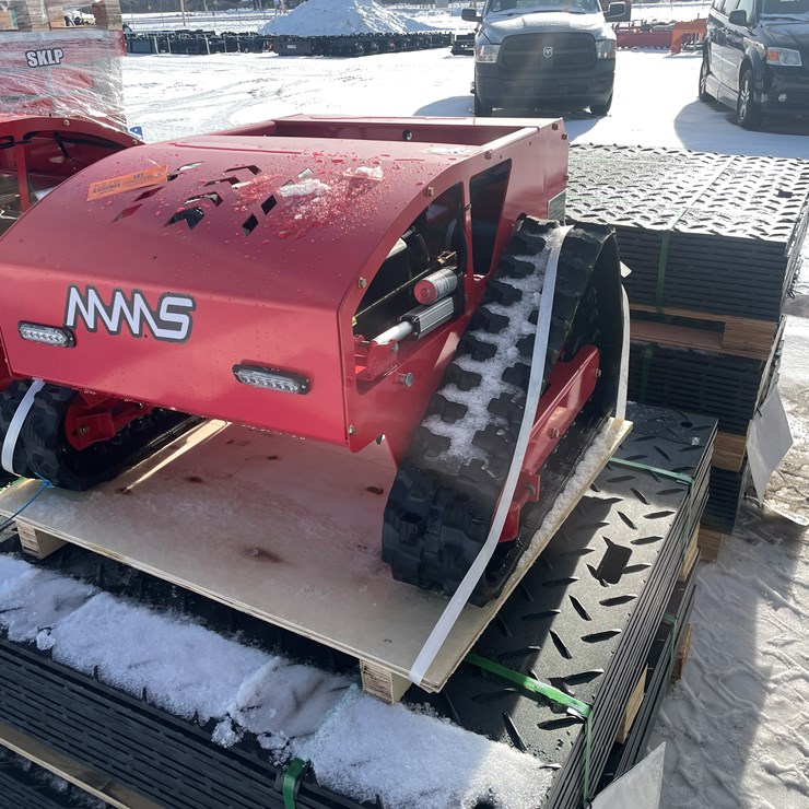 #180 • Remote Controlled Lawn Mower (Mosinee, WI)