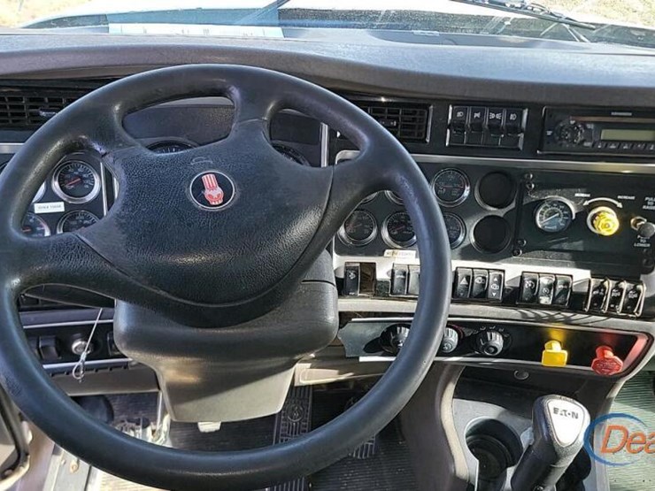 2009-kenworth-t800-image-20