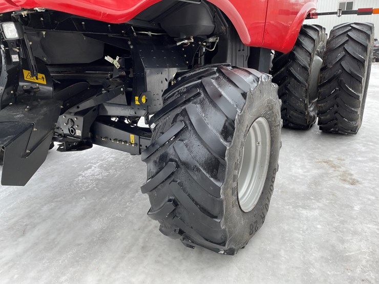 2017-case-ih-7240-image-35