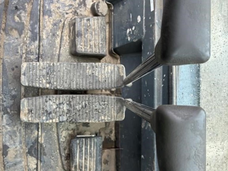 2016-yanmar-800z-nxtz-excavator-image-15