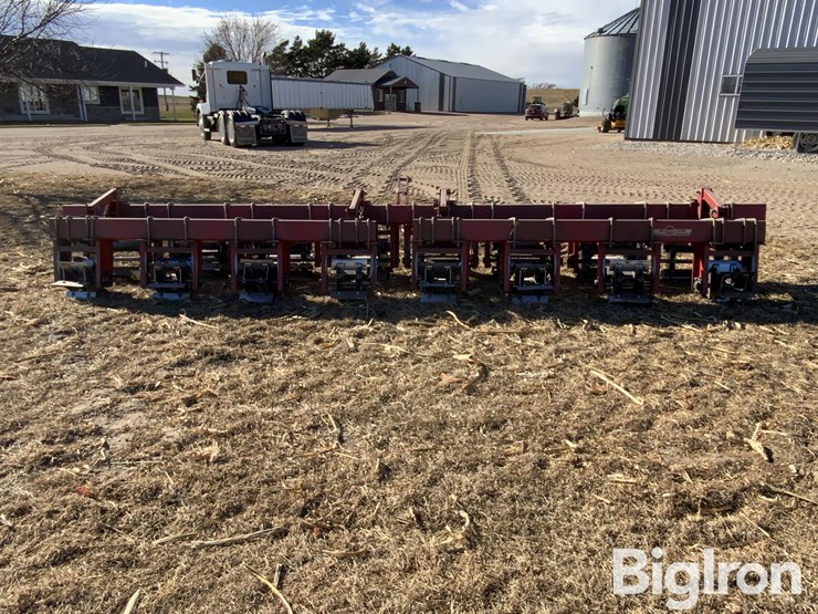 mcfarlane-8r30-rolling-stalk-chopper-image-6