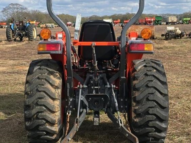 kubota-l3200-image-11