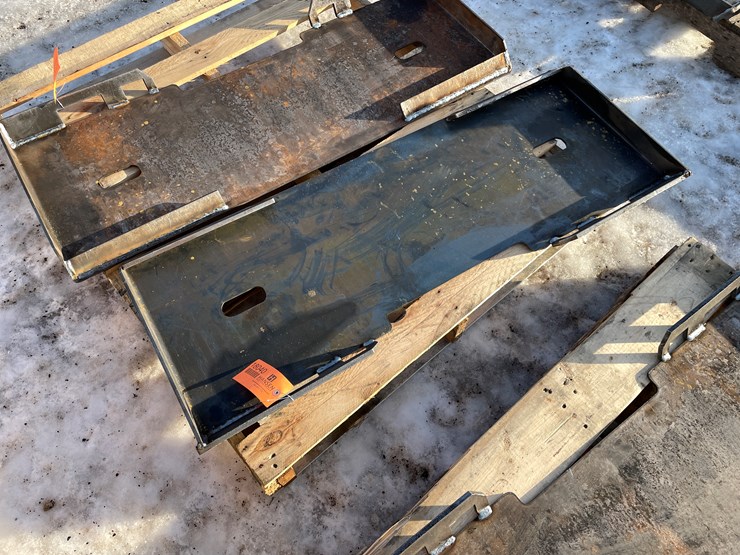 #18040-•-unused-formed-skid-steer-fork-frame-attachments-(princeton,-mn)-image-3