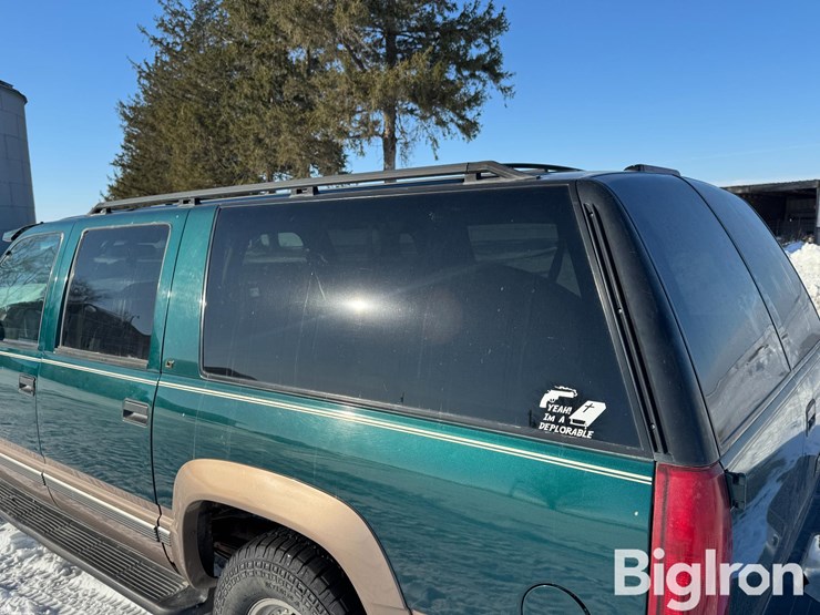 1996-chevrolet-suburban-1500-image-14