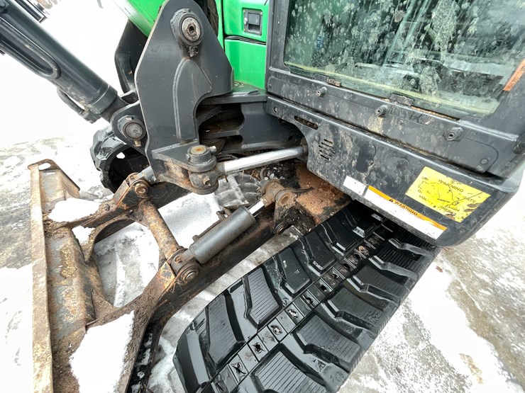 2014-bobcat-e85-image-31