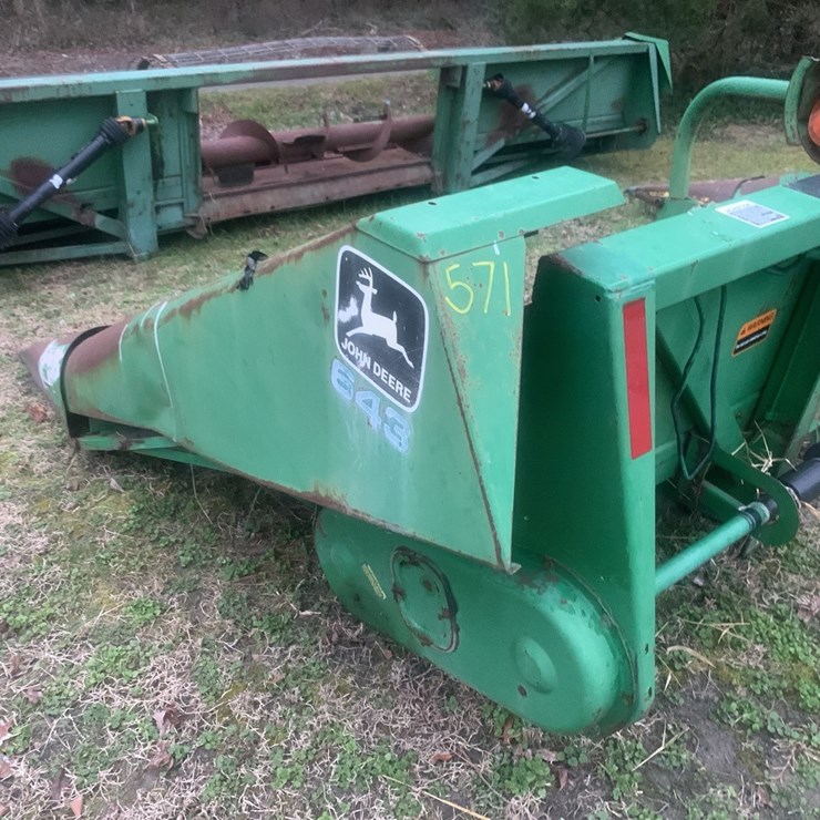 JOHN DEERE 643