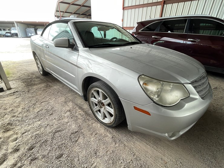 #108-•-2008-chrysler-sebring-(nm-title-in-delay)-image-4