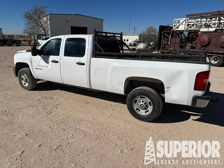 2011-chevrolet-2500-image-5