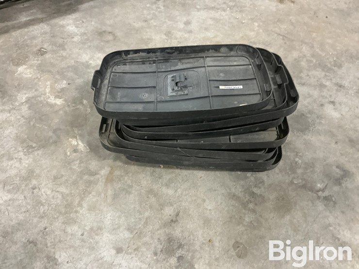 john-deere-16-image-4