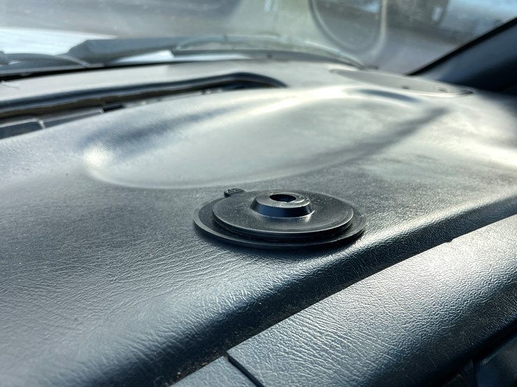 2002-chevrolet-s10-image-52