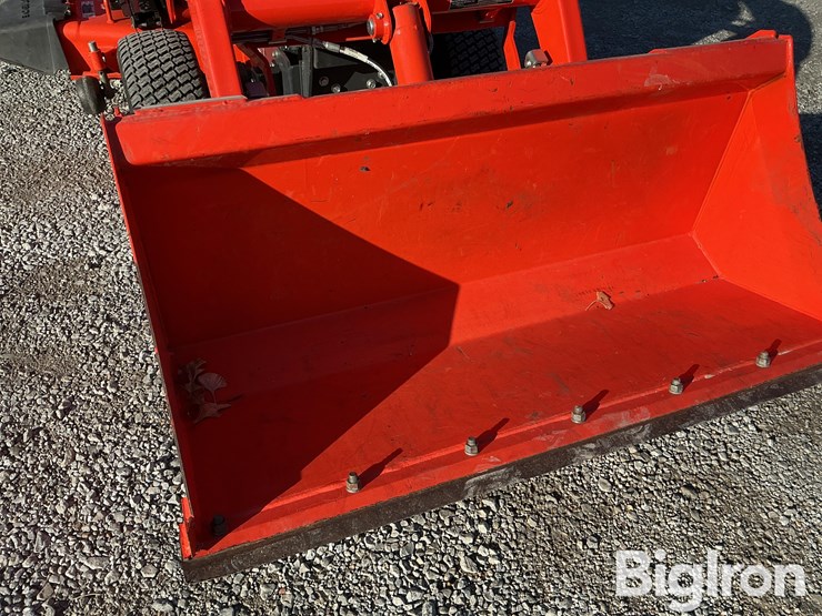 2021-kubota-bx2380-image-16