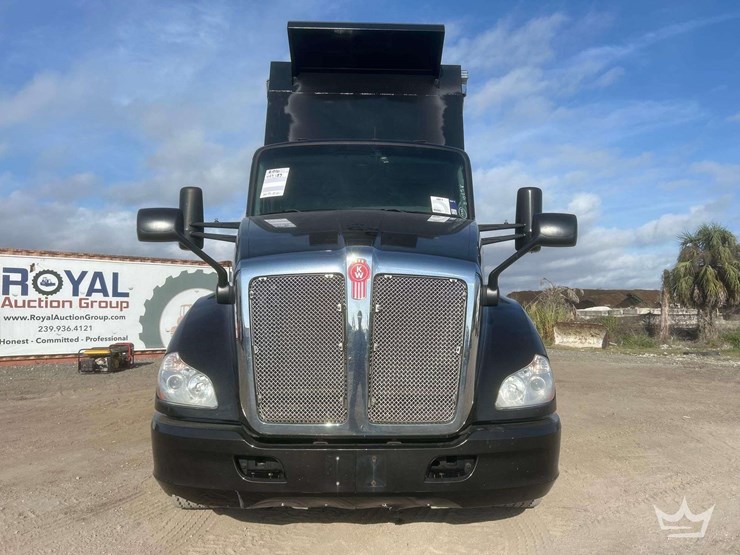 2016-kenworth-t680-image-43