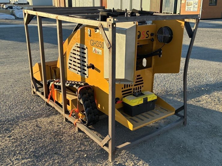 2025-aboss-gh350-skid-steertrack-loader-image-4