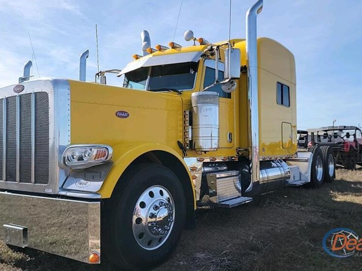 2016-peterbilt-389-image-4