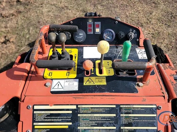 2018-ditch-witch-sk600-image-8