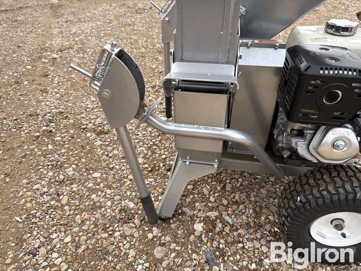 2015-honda-gx390-image-16