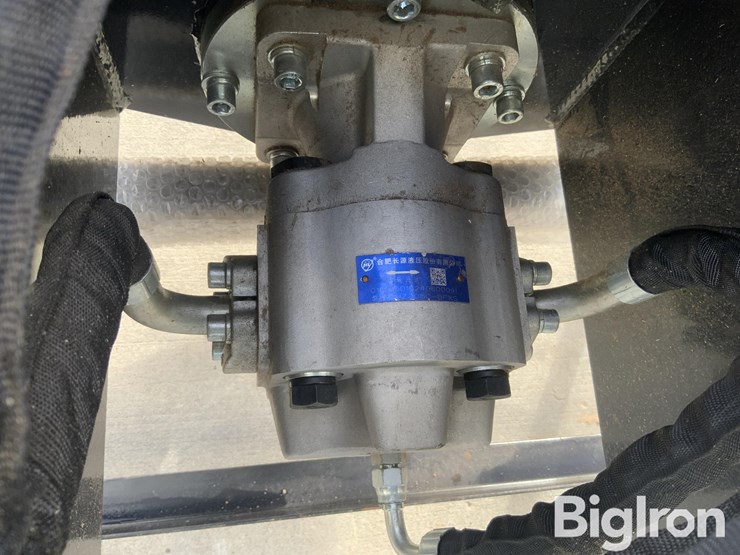 mechmaxx-sg61-hydraulic-stump-grinder-image-9