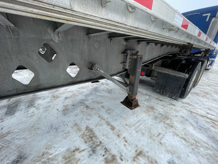 2022-hyundai-flatbed-image-11