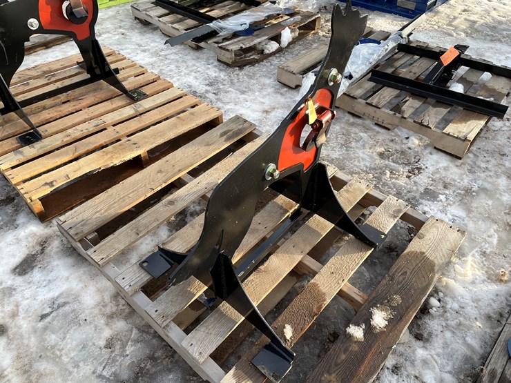 #18056-•-steel-coyote-shooting-target-(princeton,-mn)-image-2