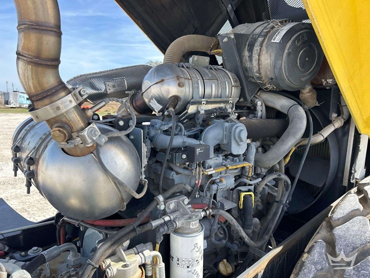 2019-bomag-bw211d-5-image-7