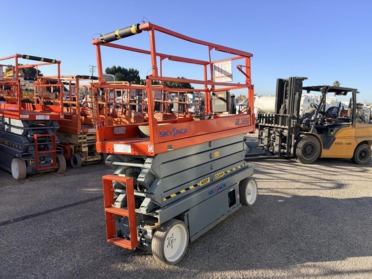 skyjack-sjiii3226-image-3