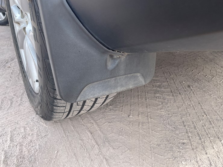 2013-toyota-rav4-image-14