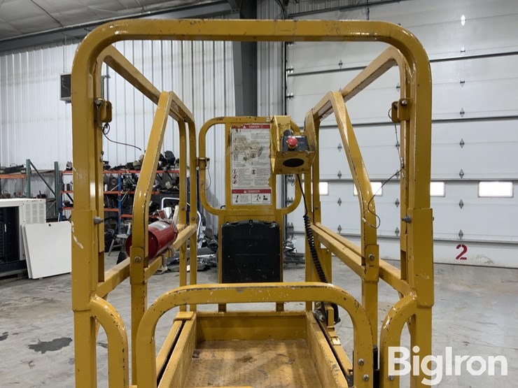 2021-xcmg-xg1330dc-electric-self-propelled-scissor-lift-image-12