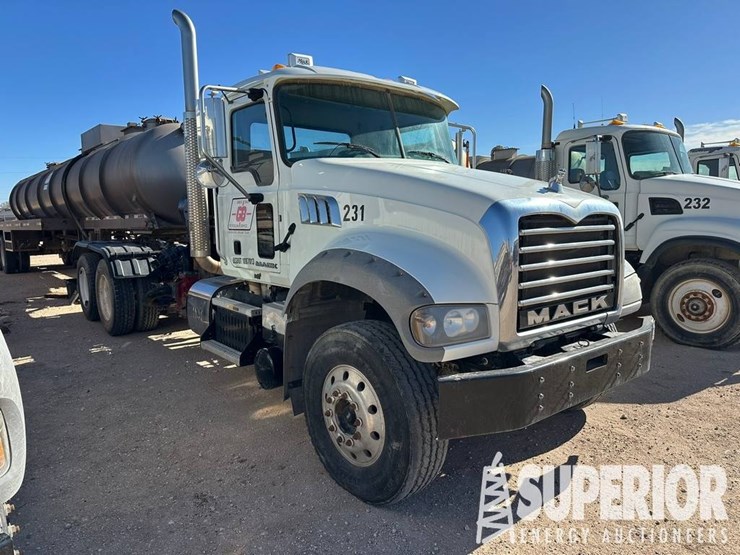 (x)-2015-mack-gu713-t/a-kill-truck,-vin-1m2ax09y2...-image-5