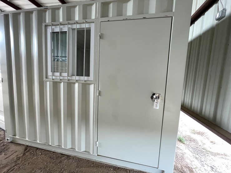 #200f-•-10'-storage-container-image-30