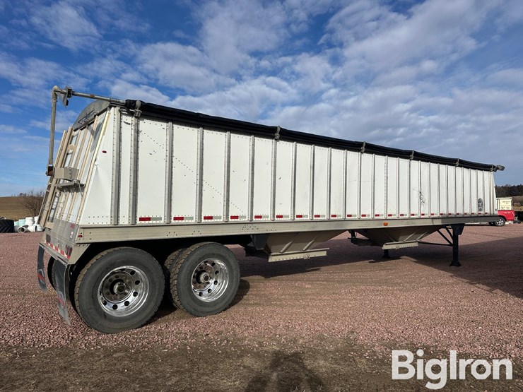 2019-merritt-grain-trailer-image-4