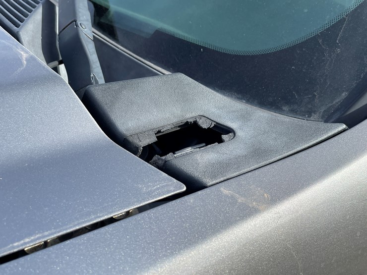 #104-•-2012-chevy-silverado-(salvaged-nm-title)-image-41