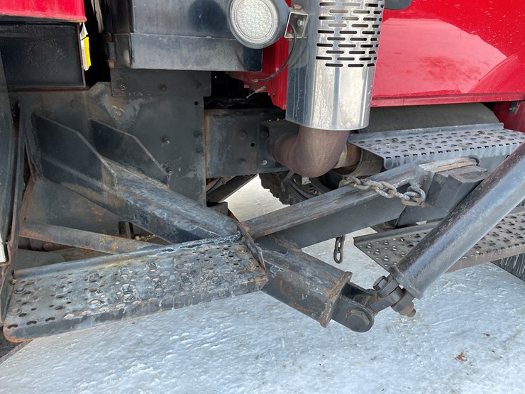 2007-international-7400-image-18