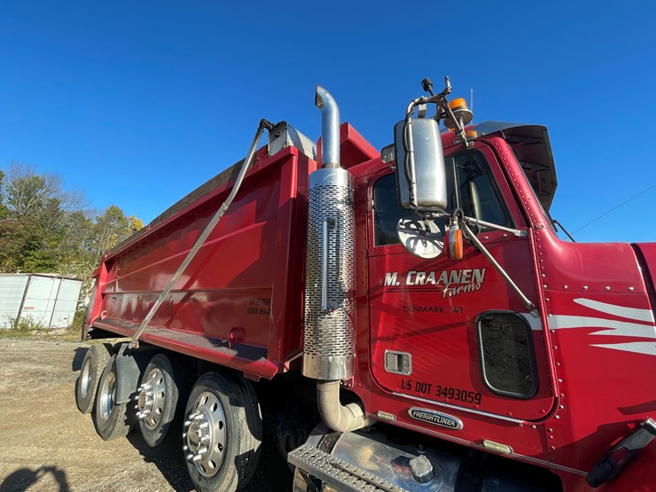 #312-•-2003-freightliner-dump-truck-(has-wi-title)-(denmark,-wi)-image-17