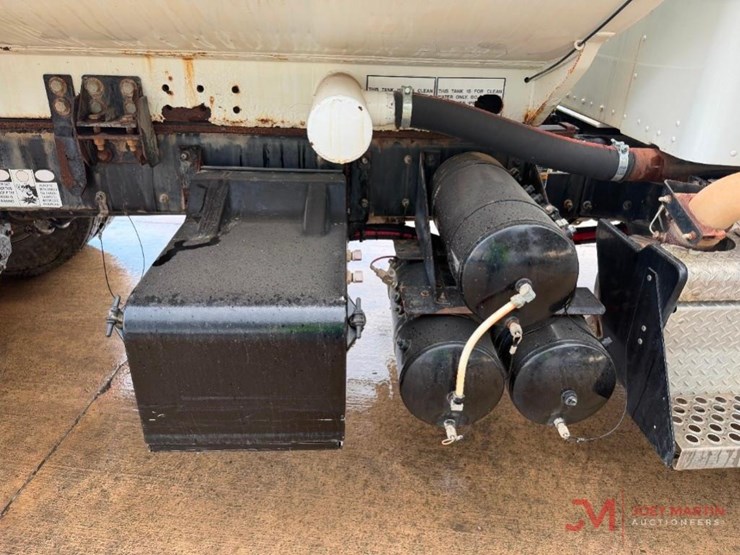 2018-kenworth-t370-image-13