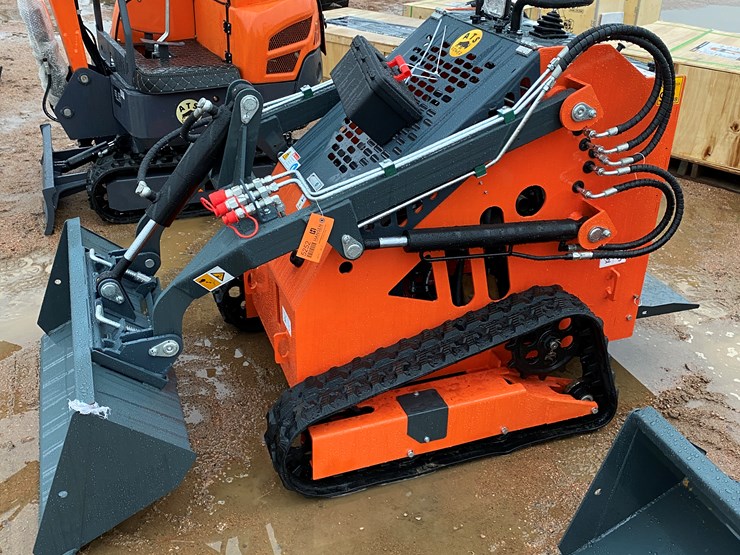 #152-•-2025-land-hero-mini-skid-steer-loader-(mosinee,-wi)-image-7