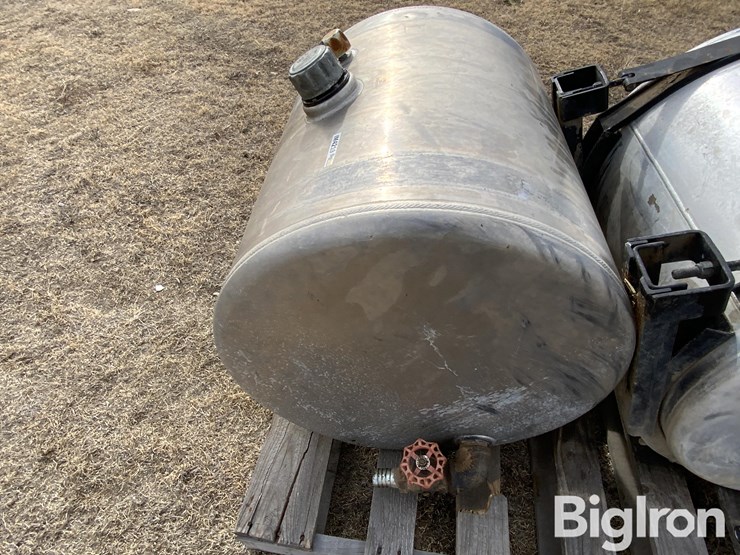 aluminum-hydraulic-tanks-image-9