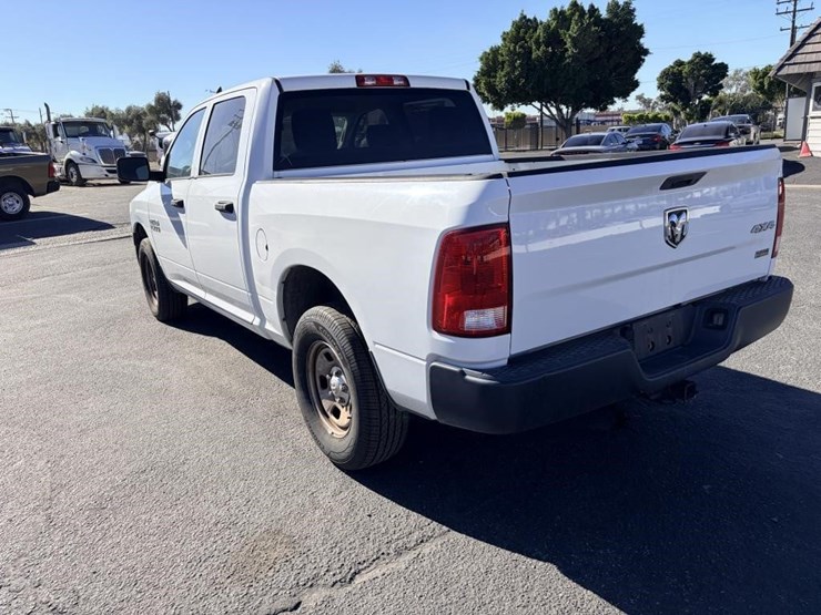 2016-dodge-ram-1500-image-4