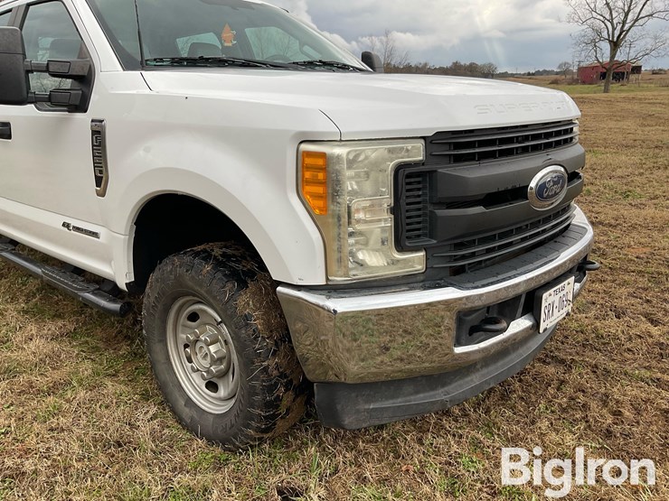 2017-ford-f250-xl-image-16