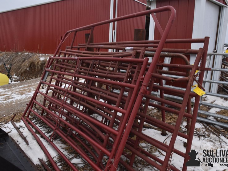 tarter-value-90-sweep-tub-corral-gates-image-2