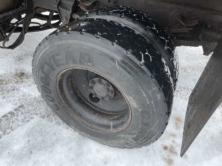 2004-caterpillar-c7-image-46