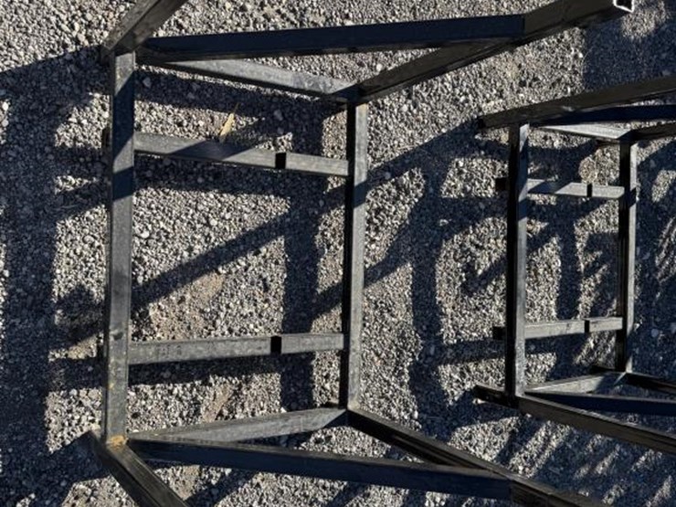 #96-•-metal-frame-/-rack---9.5"-x-24.5"-x-31.5"-image-2